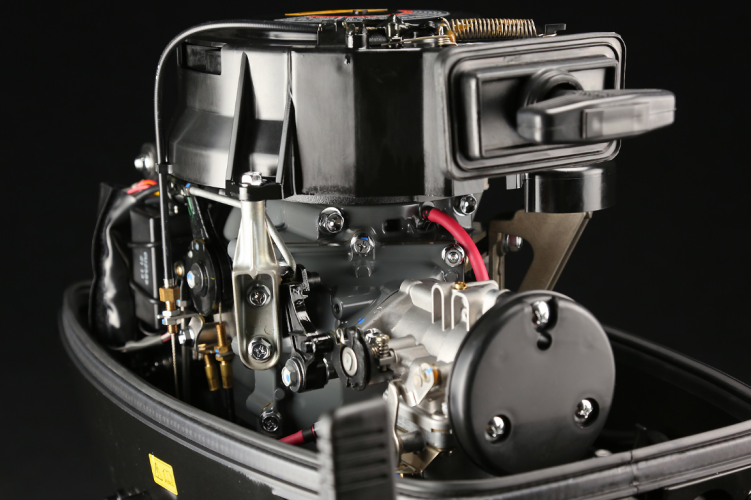 Човновий мотор Suzuki DT-30ES